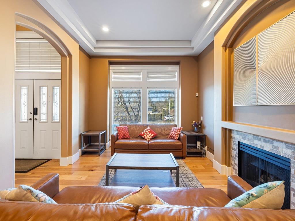 Listing Image for R3104354