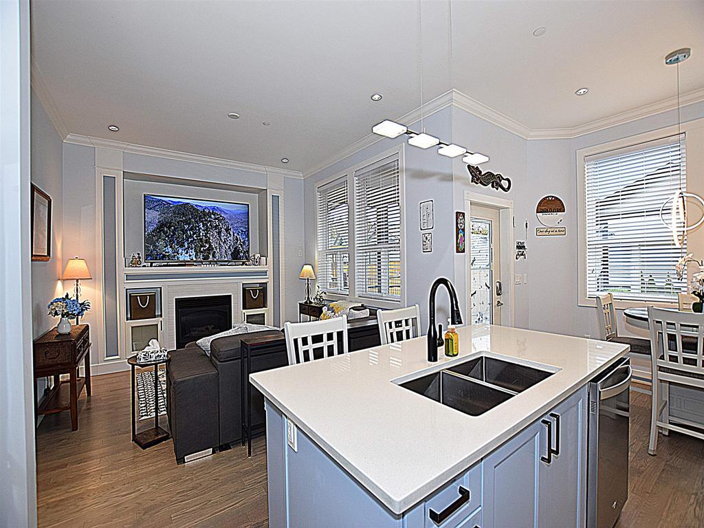 Listing Image for R3104356