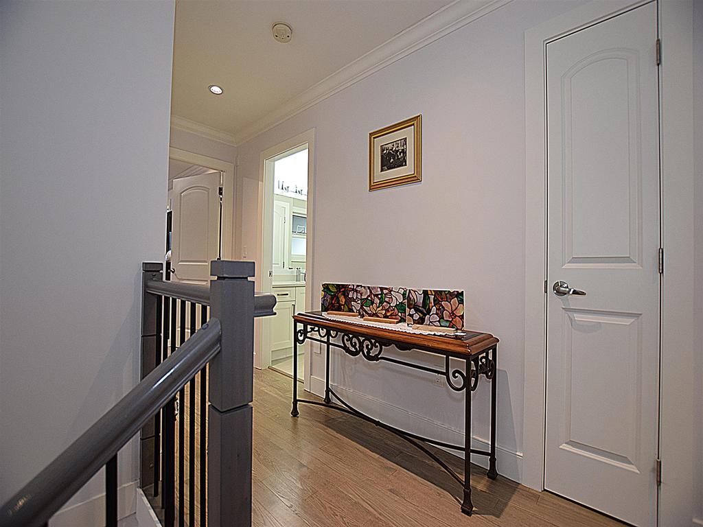 Listing Image for R3104356