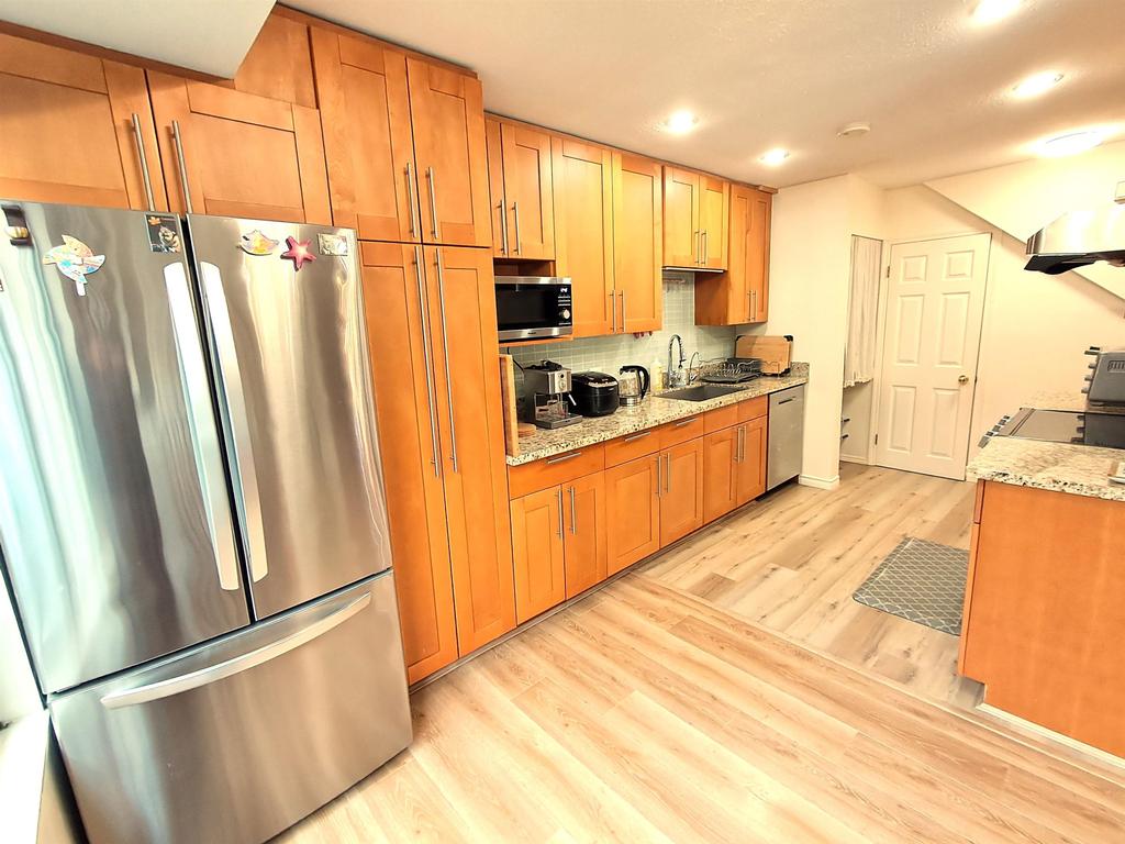 Listing Image for R3104358