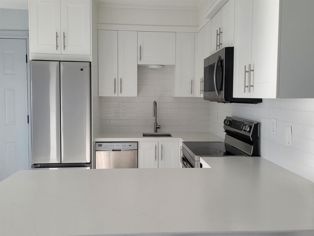 Listing Image for R3104366