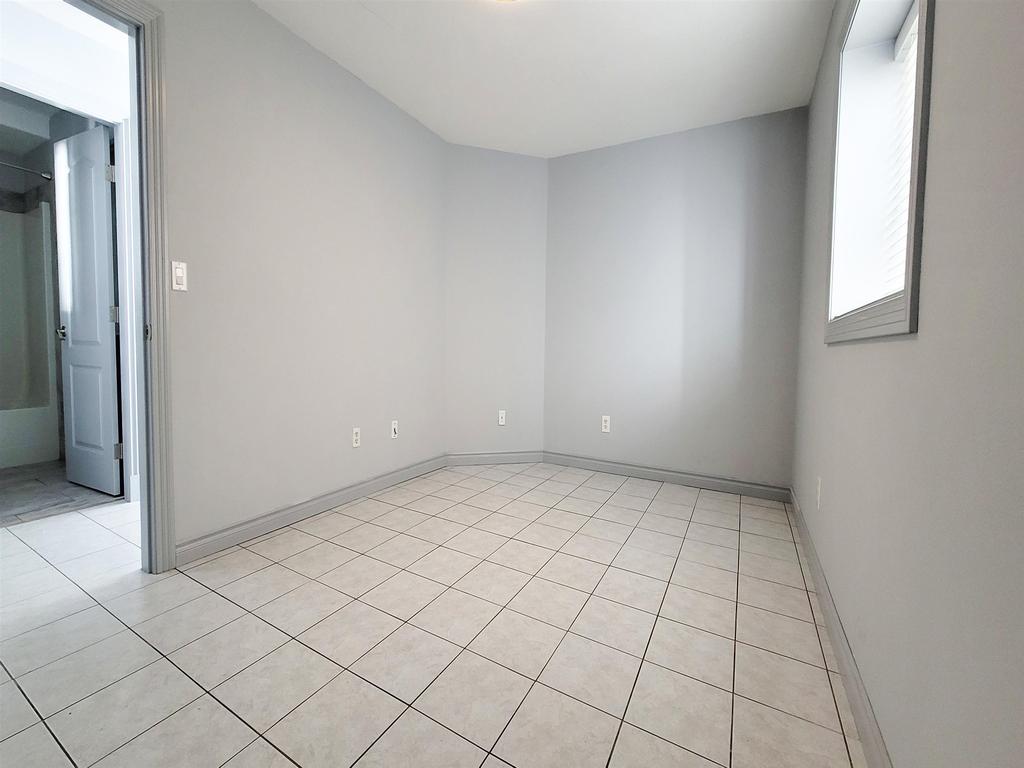 Listing Image for R3104366