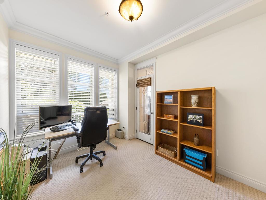 Listing Image for R3104370