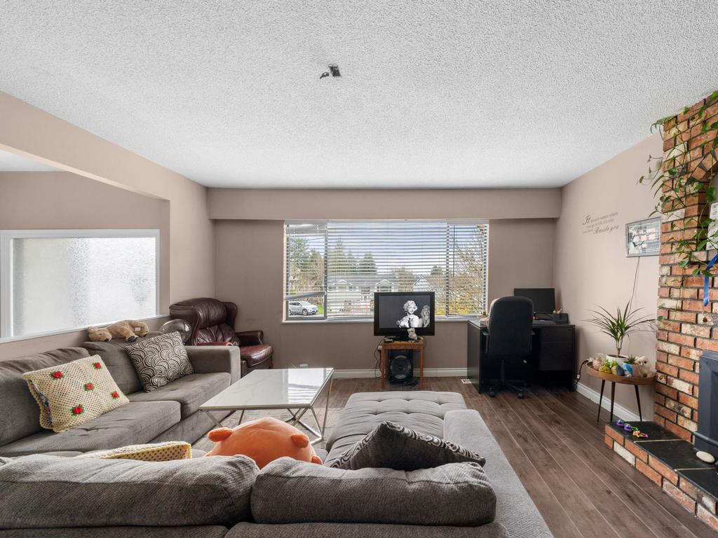 Listing Image for R3104371