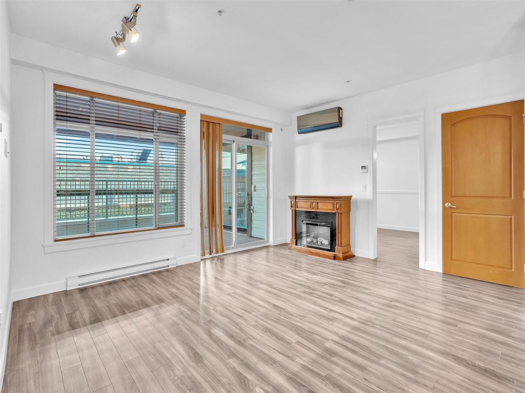 Listing Image for R3104385