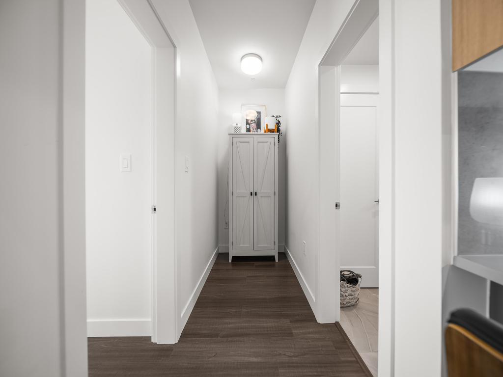 Listing Image for R3104400