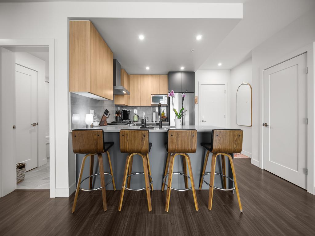 Listing Image for R3104400