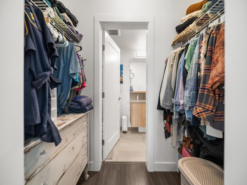 Listing Image for R3104400