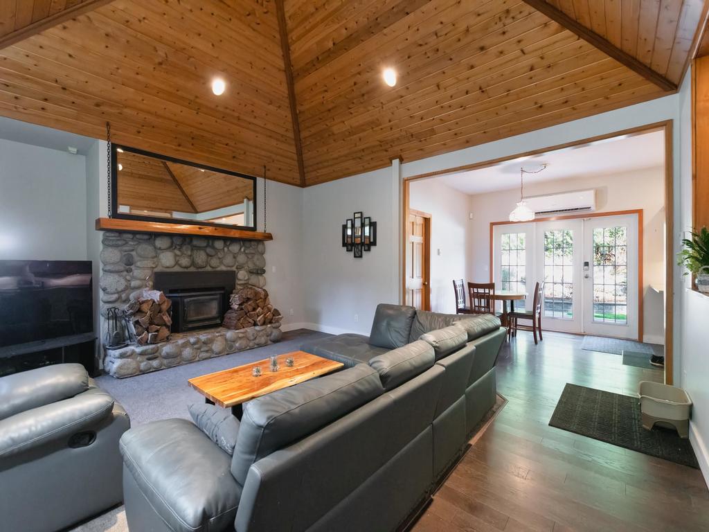 Listing Image for R3104410