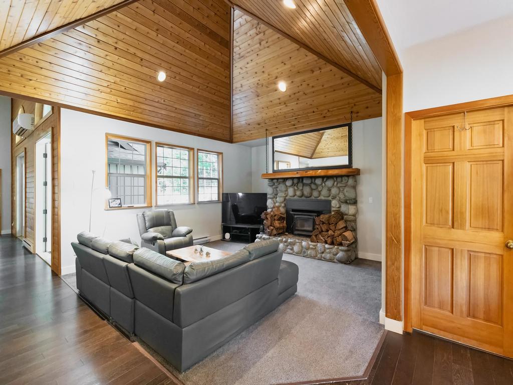 Listing Image for R3104410