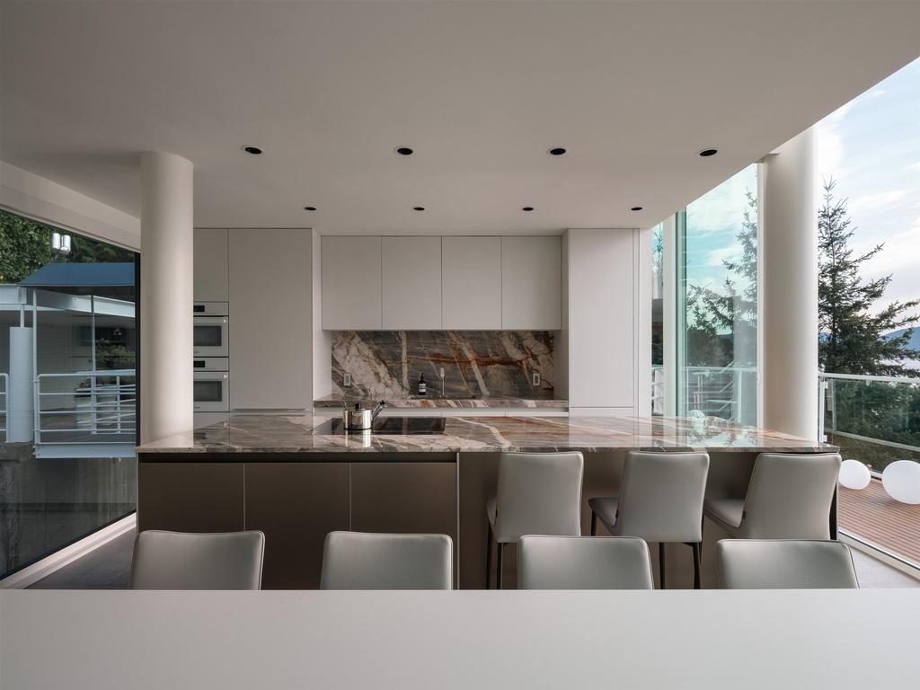 Listing Image for R3104423