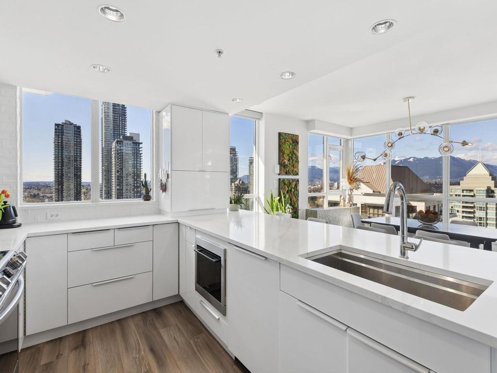 Listing Image for R3104444