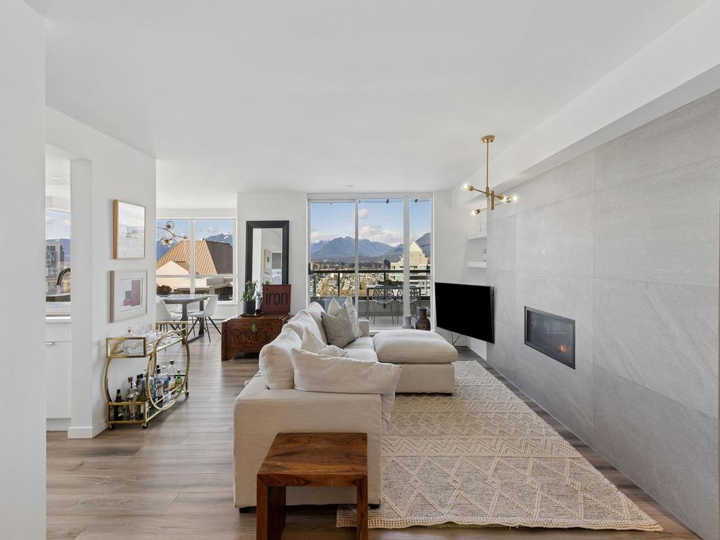 Listing Image for R3104444