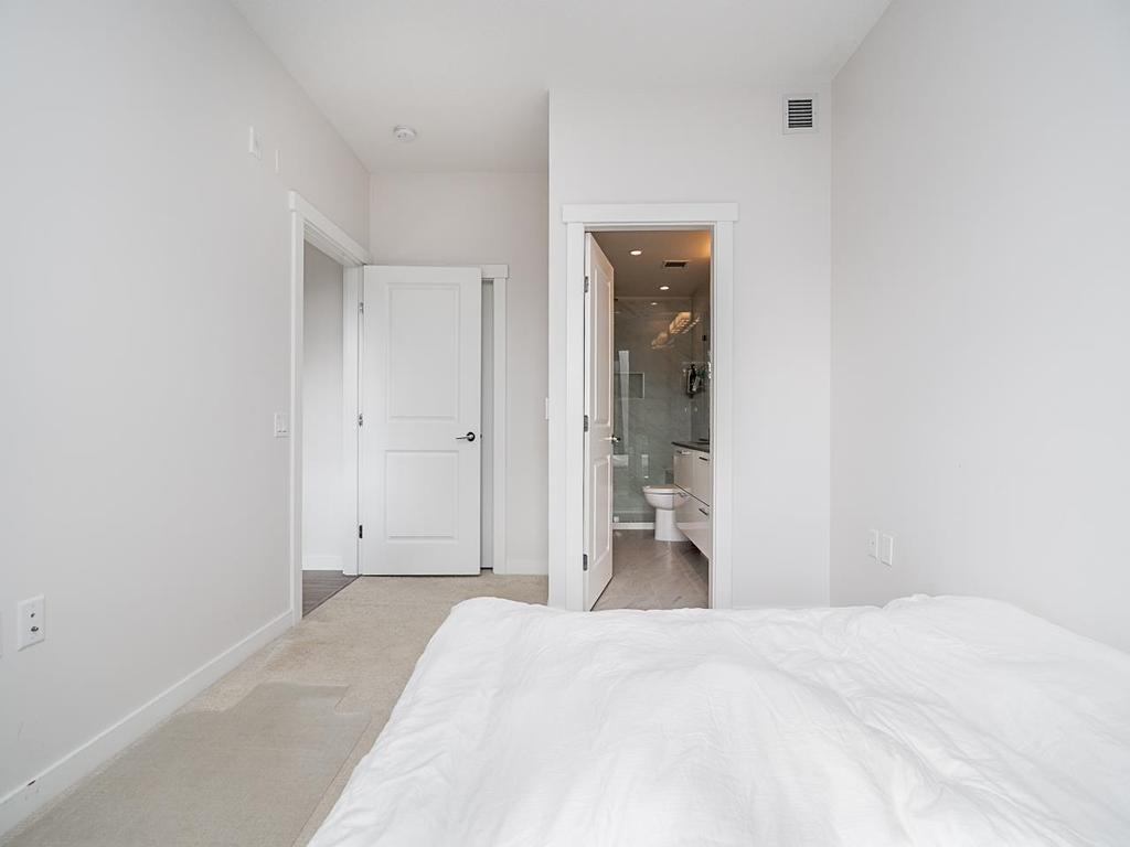 Listing Image for R3104448