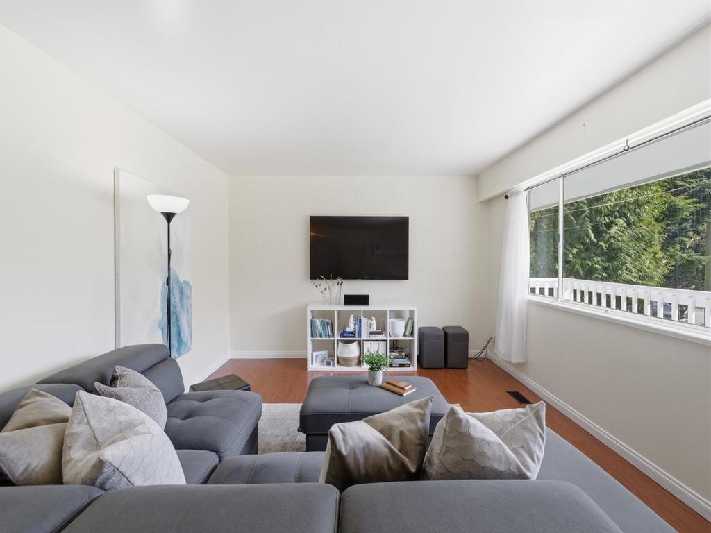 Listing Image for R3104456