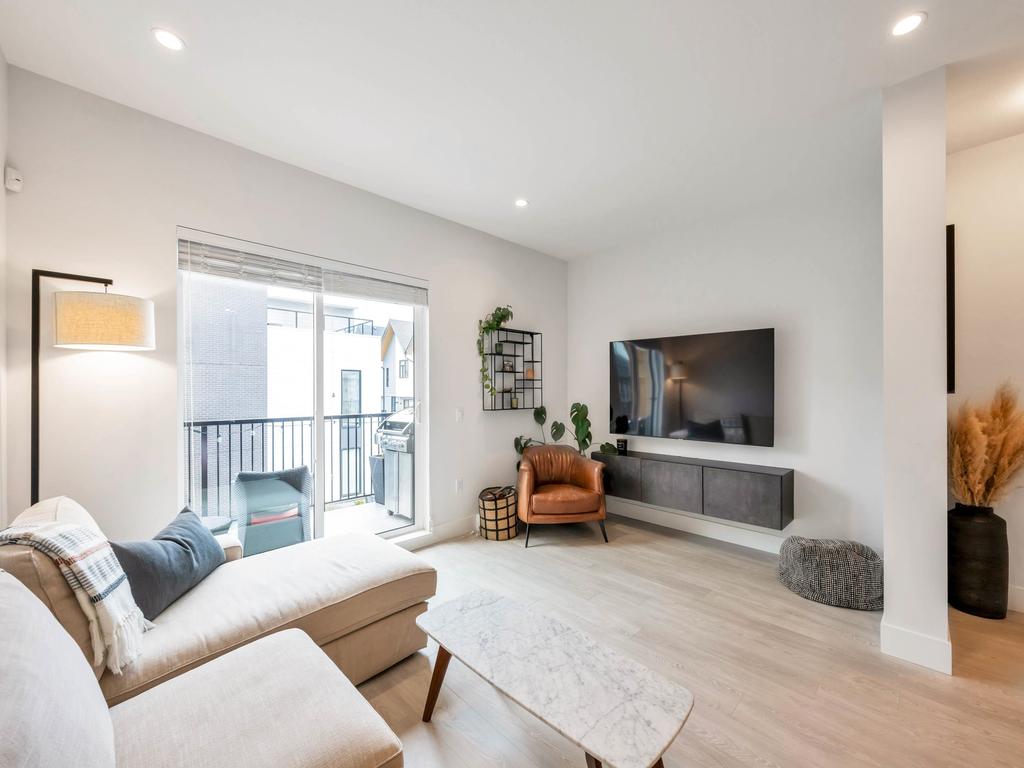 Listing Image for R3104476