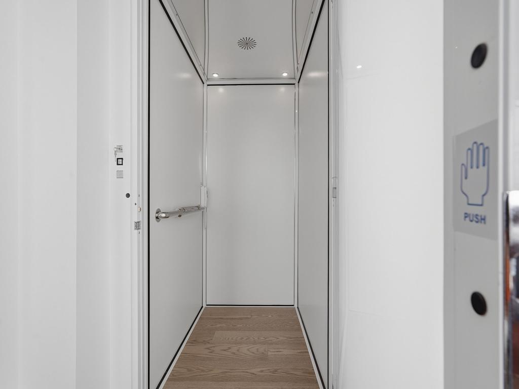 Listing Image for R3104485