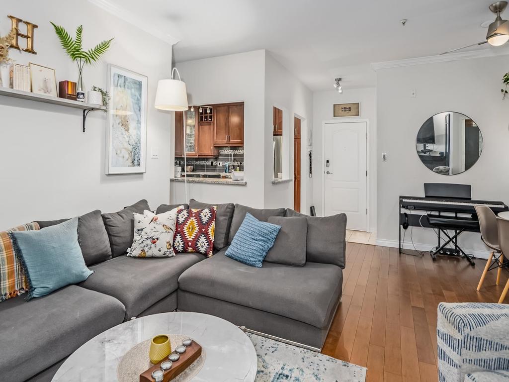 Listing Image for R3104542