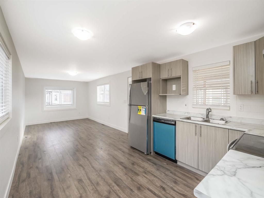 Listing Image for R3104543