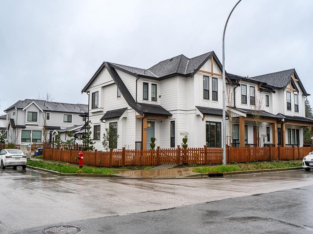 Listing Image for R3104595