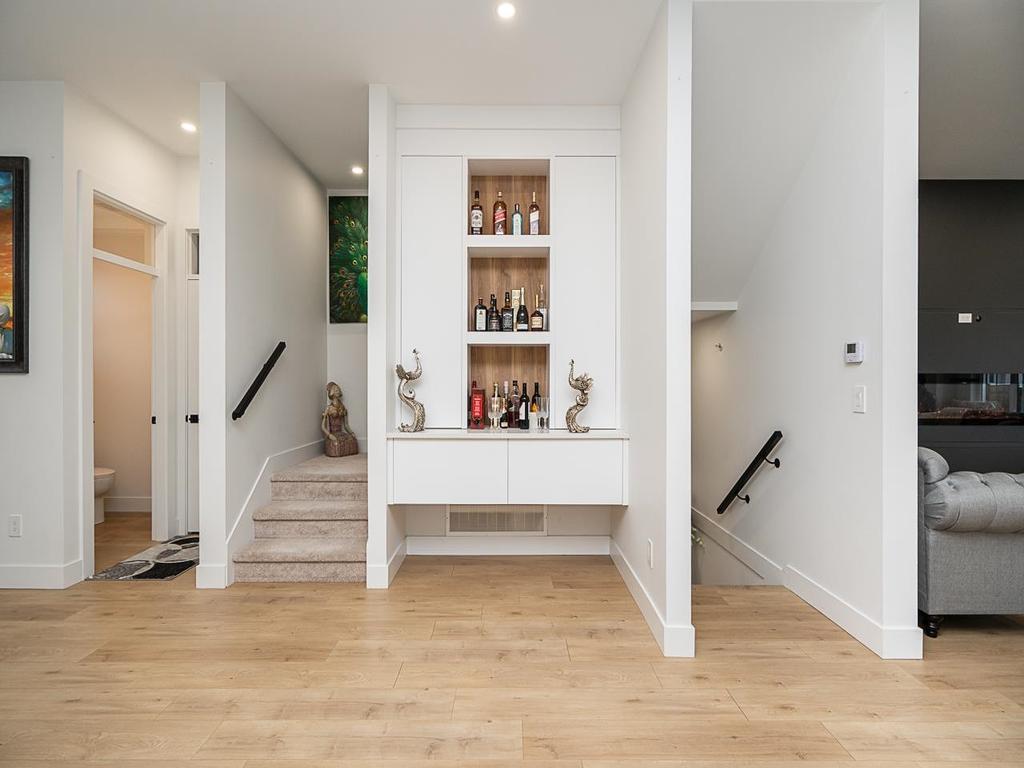 Listing Image for R3104595