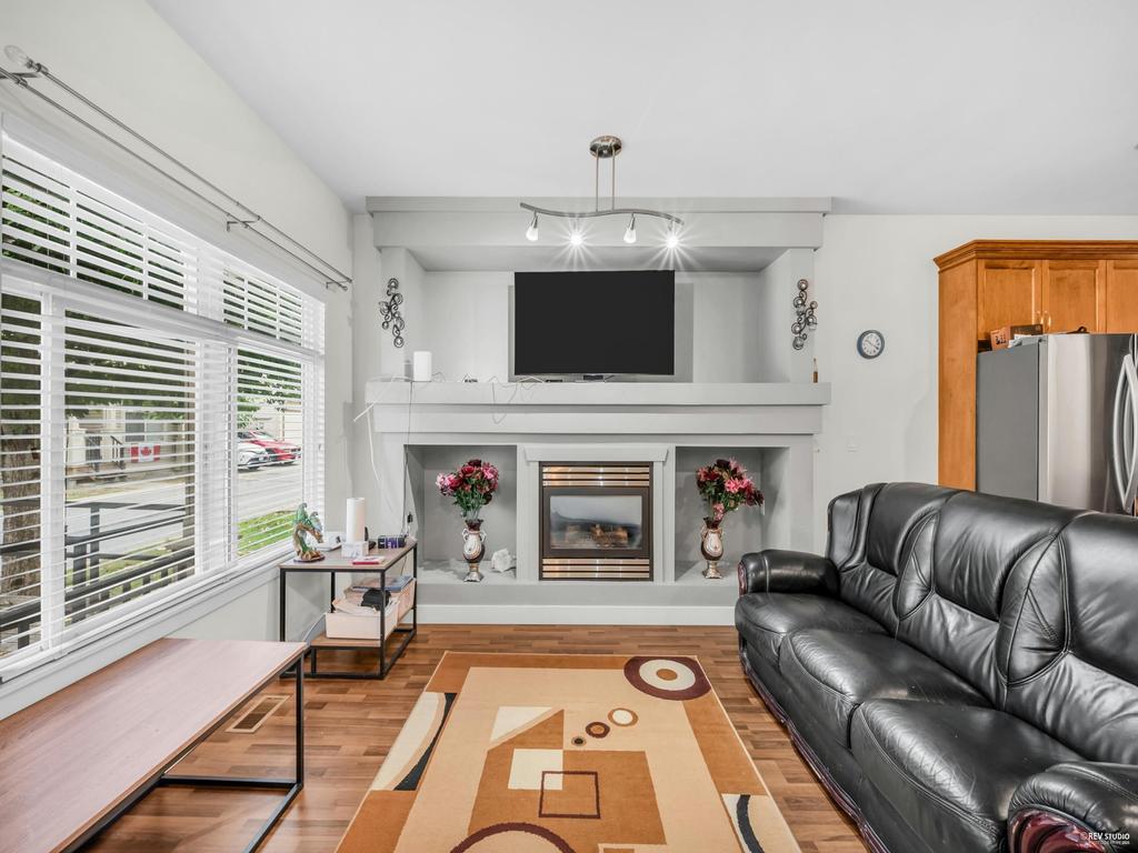 Listing Image for R3104598