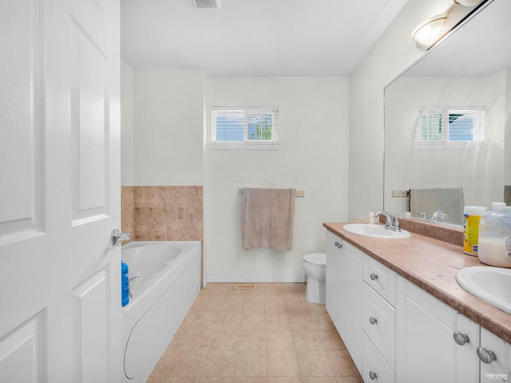 Listing Image for R3104598