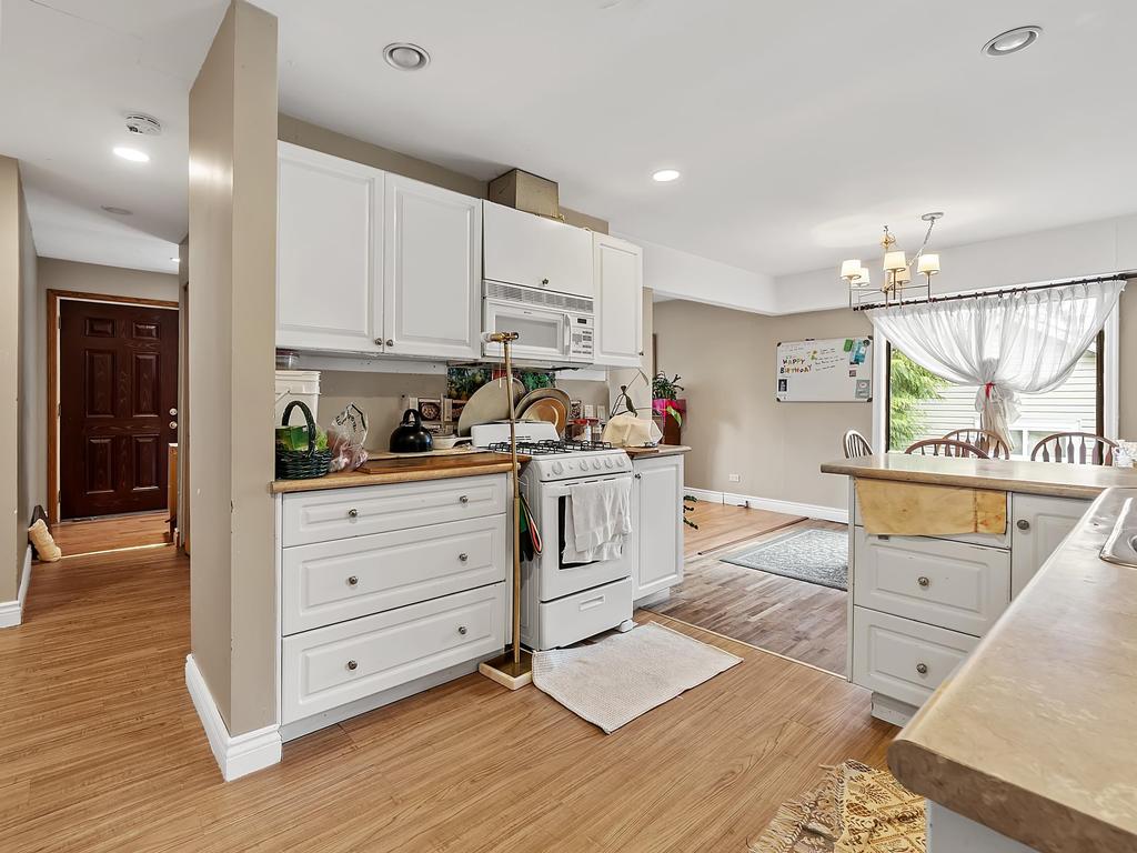 Listing Image for R3104605