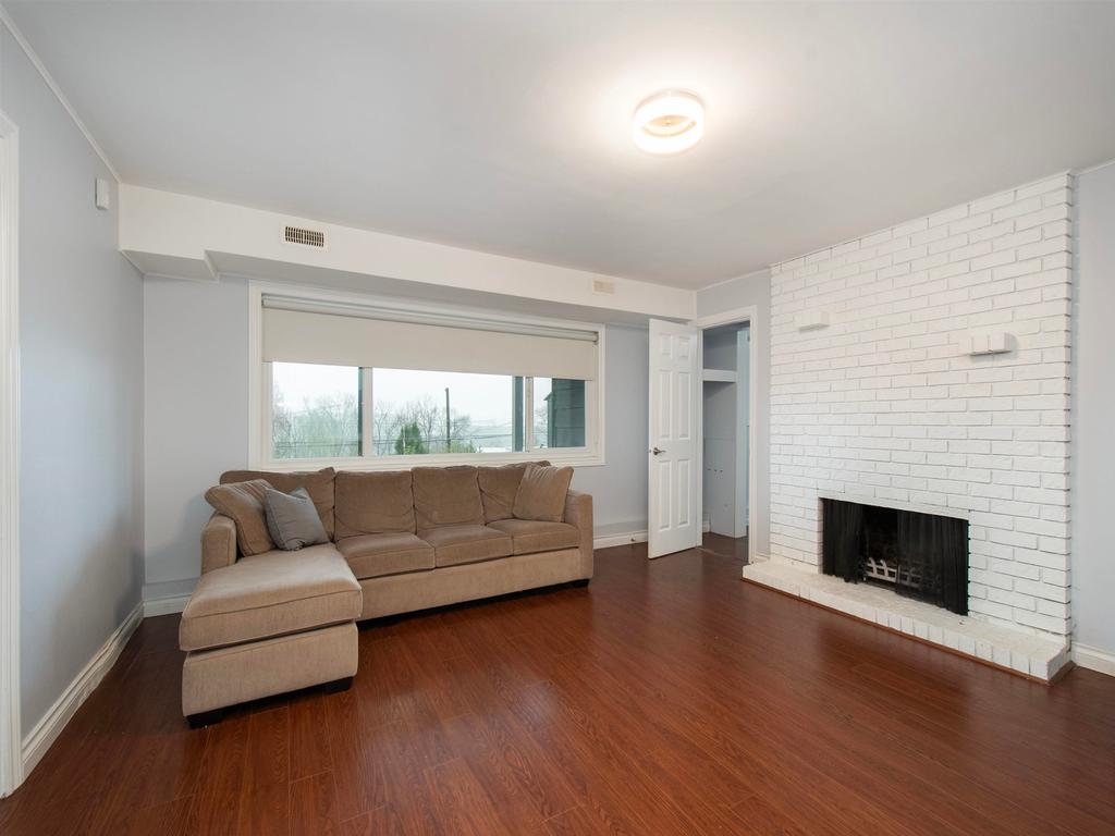 Listing Image for R3104607