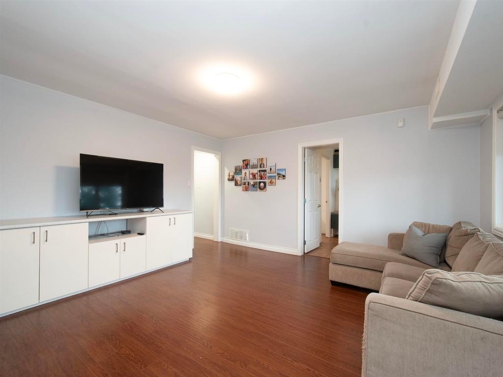 Listing Image for R3104607