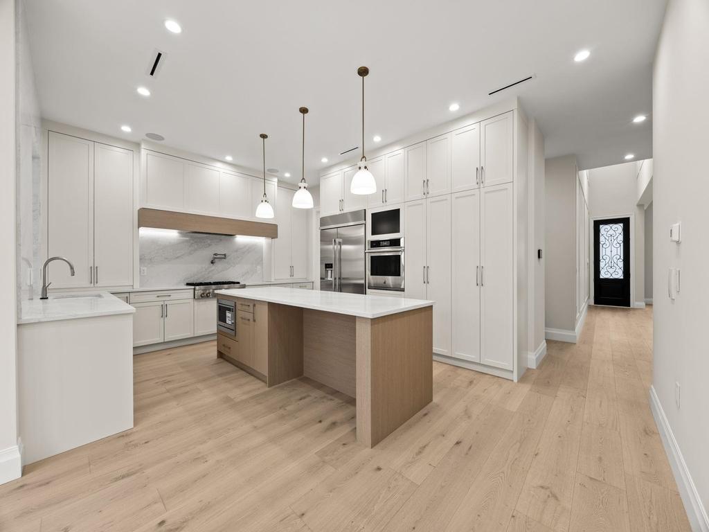 Listing Image for R3104609