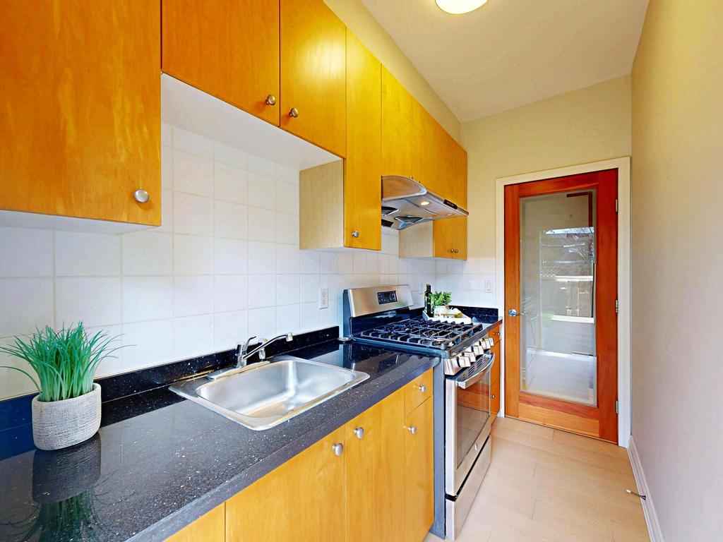 Listing Image for R3104620