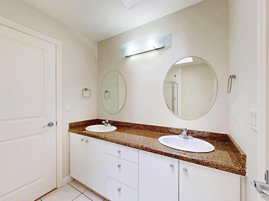 Listing Image for R3104620