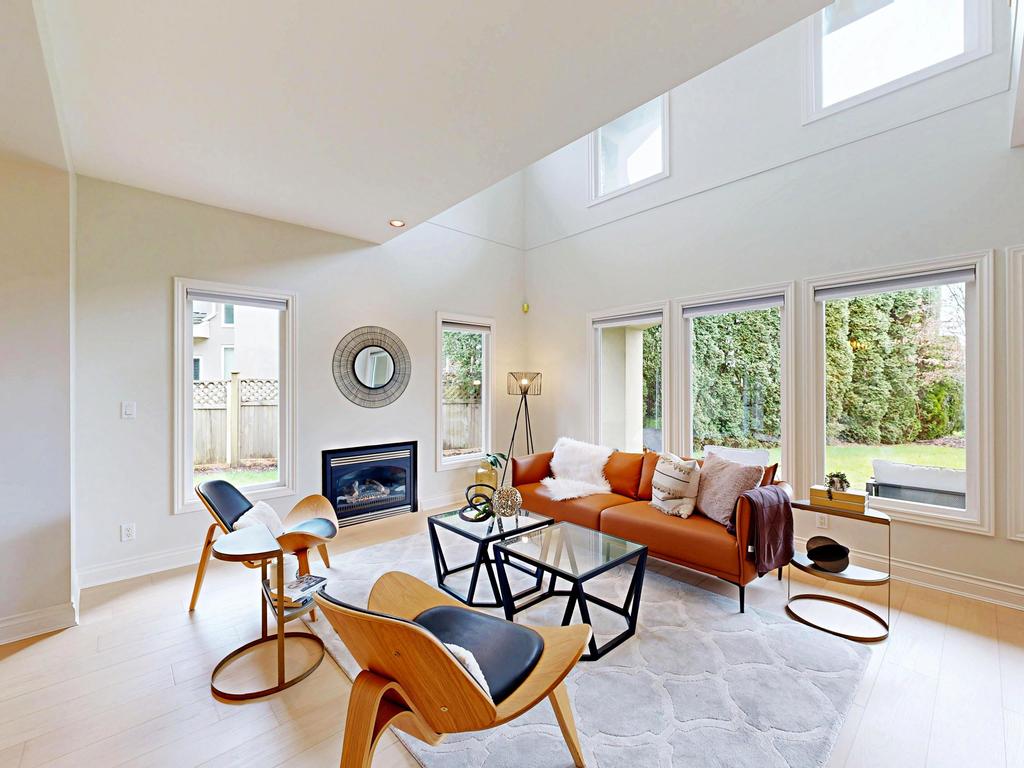 Listing Image for R3104620