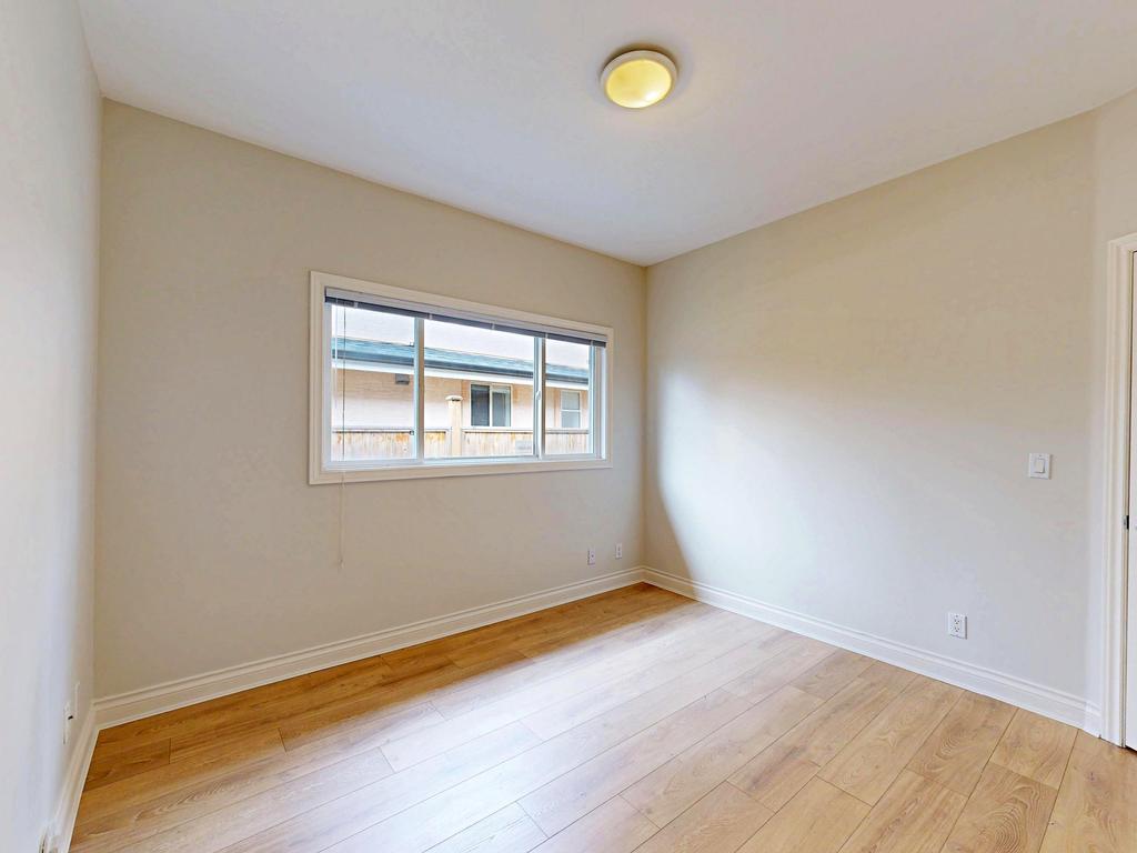 Listing Image for R3104620