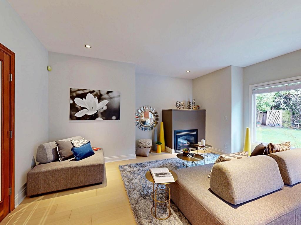 Listing Image for R3104620