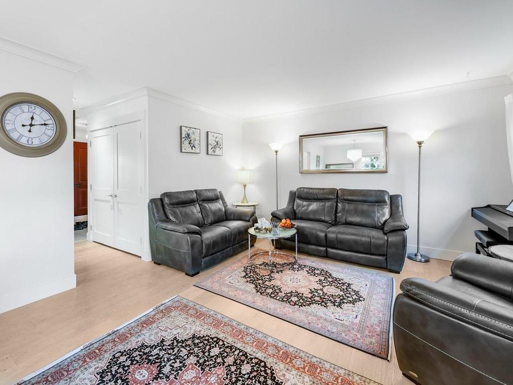 Listing Image for R3104643