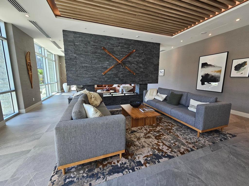 Listing Image for R3104646