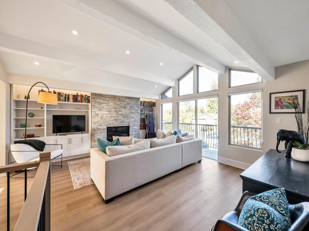 Listing Image for R3104673