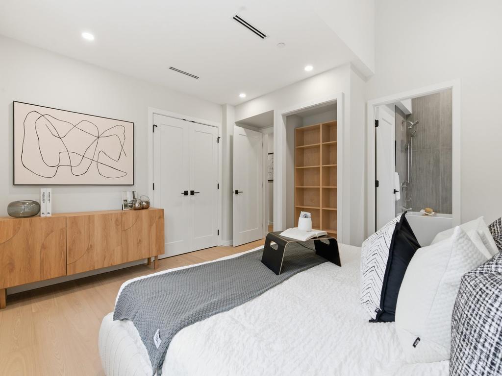 Listing Image for R3104684