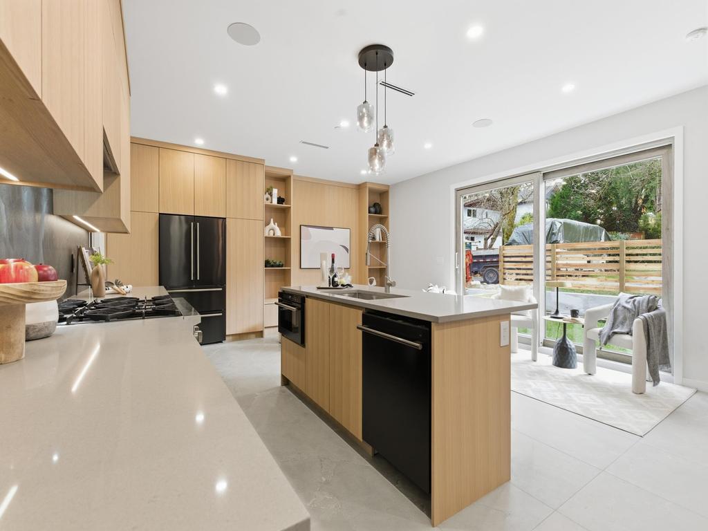 Listing Image for R3104684