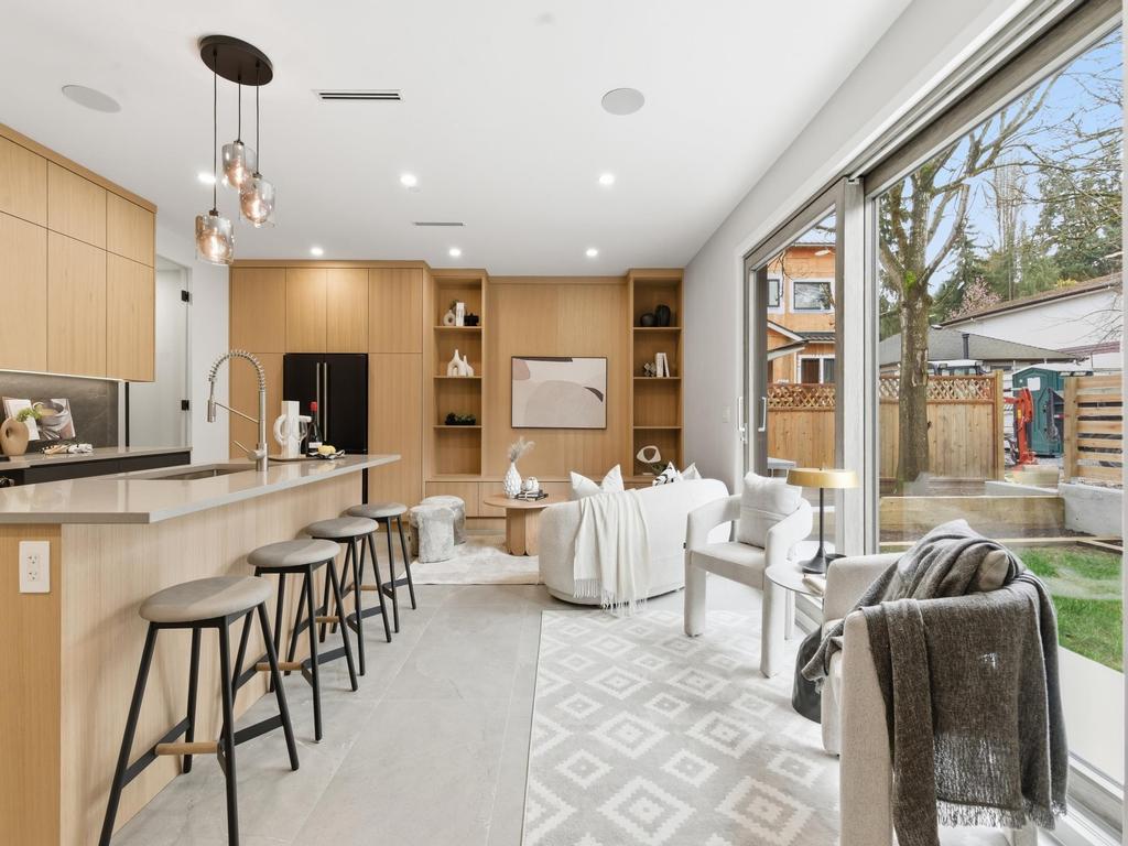 Listing Image for R3104684