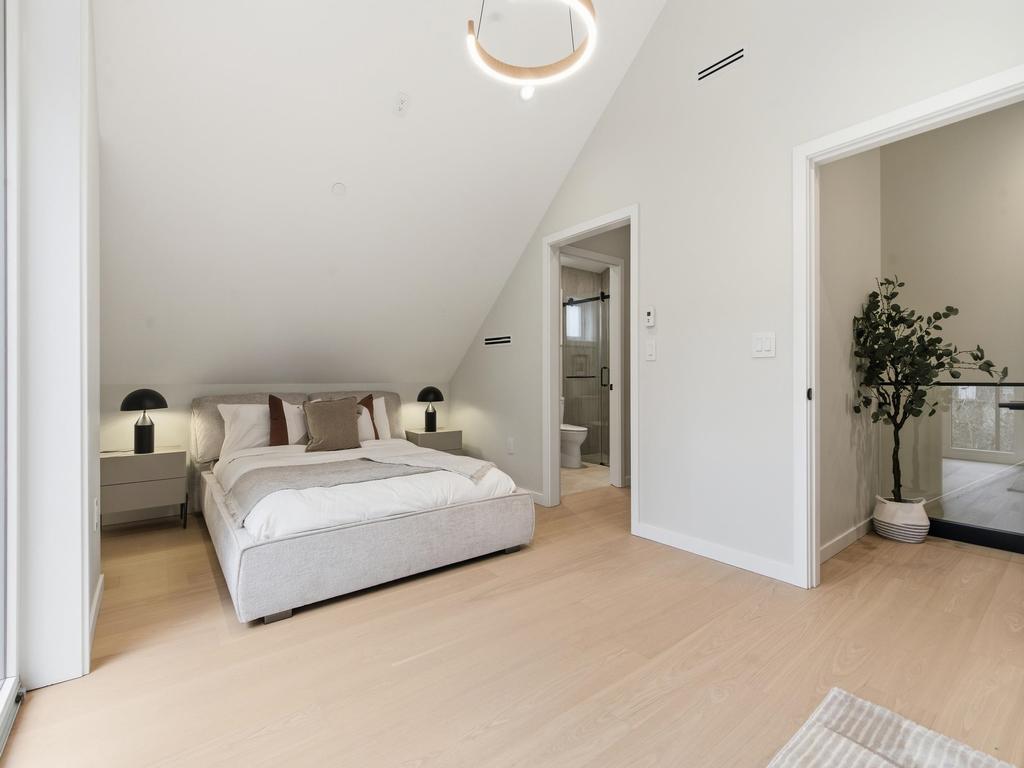 Listing Image for R3104684