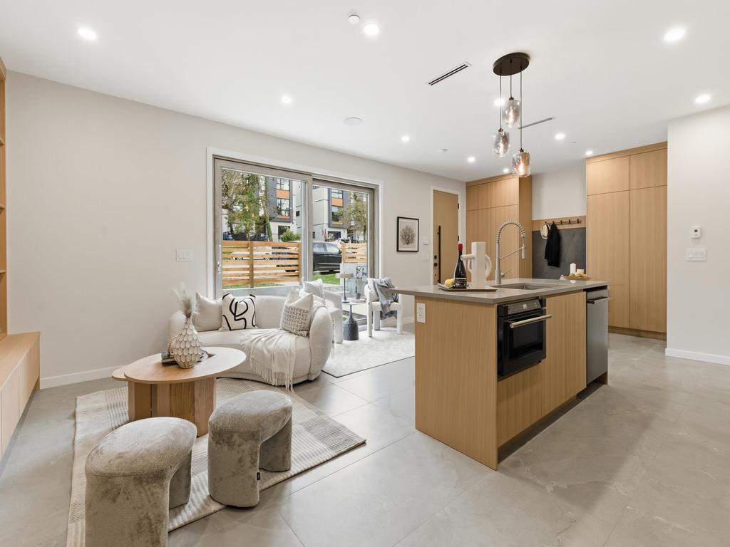 Listing Image for R3104684