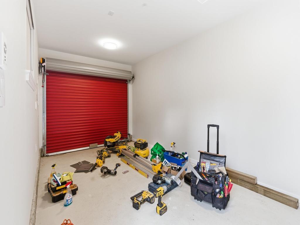 Listing Image for R3104684