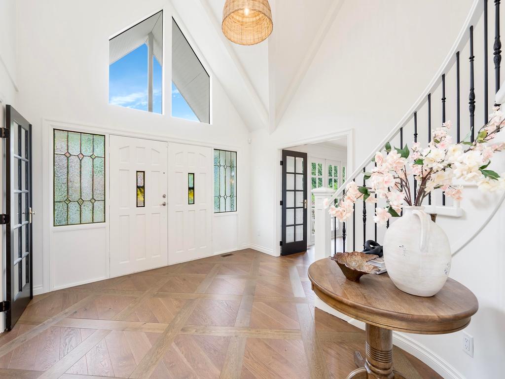 Listing Image for R3104752