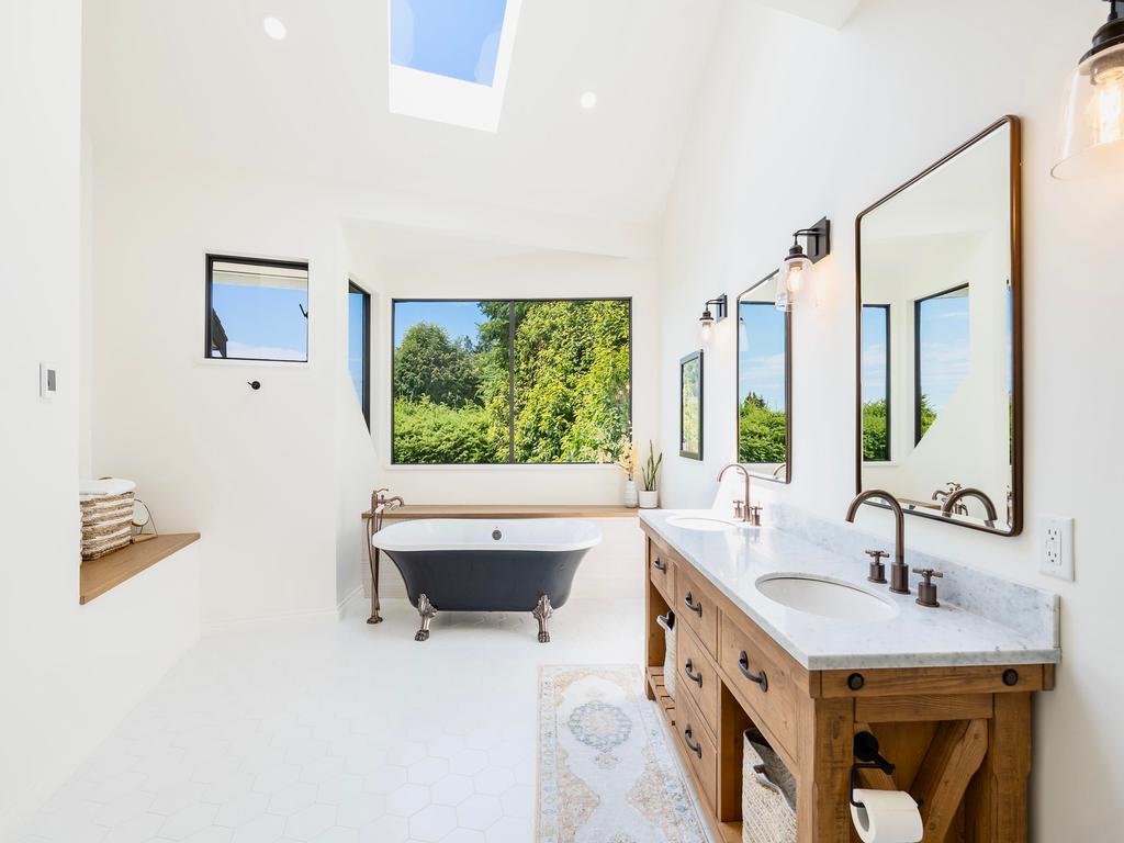 Listing Image for R3104752