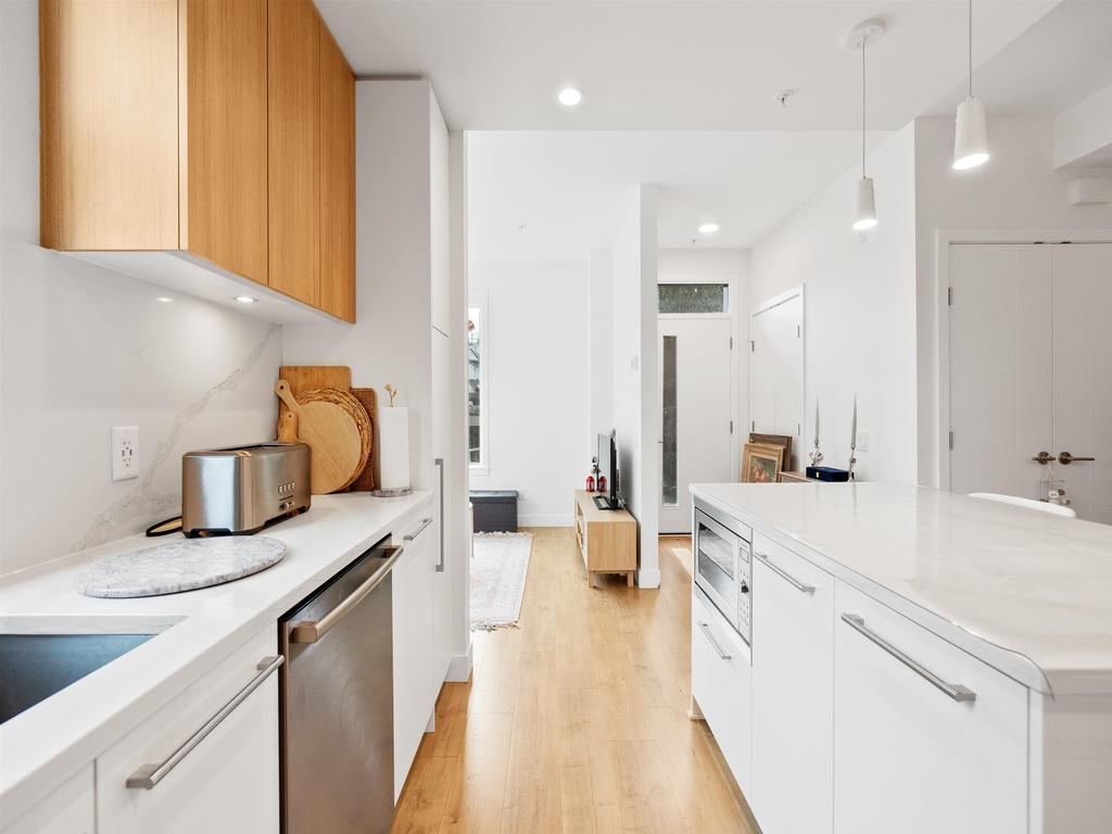 Listing Image for R3104799