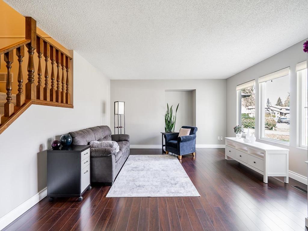 Listing Image for R3104800