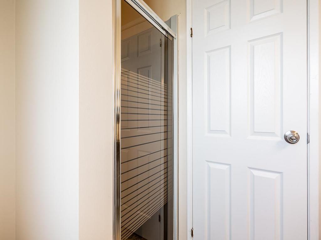 Listing Image for R3104800